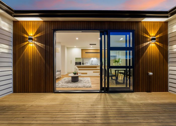  at 5 Parkland Loop, Milldale, Rodney, Auckland