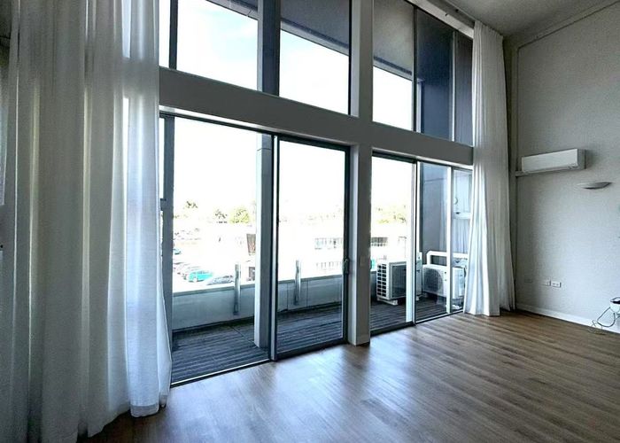  at 2F/399 Manukau Road, Epsom, Auckland City, Auckland