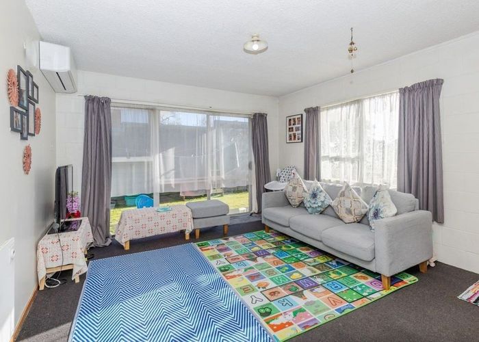  at 5/2 Coates Street, Hamilton East, Hamilton