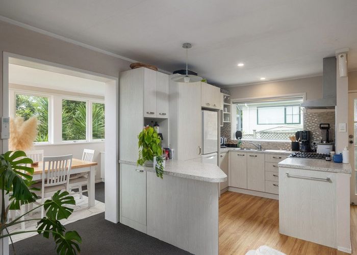  at 3/10 La Veta Avenue, Mount Albert, Auckland