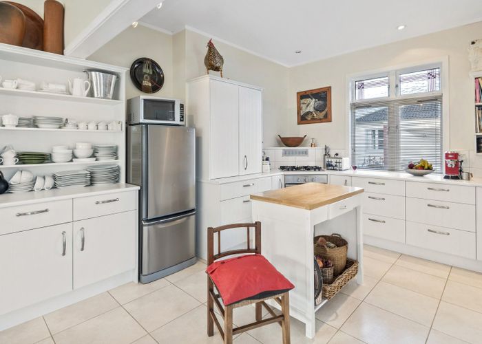  at 33 Mains Avenue, Kensington, Whangarei