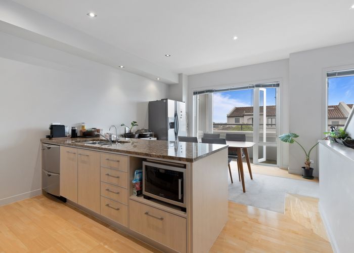  at 39/140 Gills Road, Albany Heights, Auckland