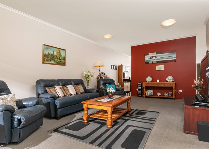  at 11 Ashurst Lane, Greenhithe, Auckland