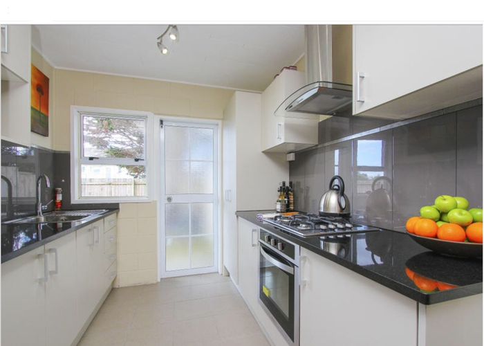  at 4/7 Cebalo Place, Mount Wellington, Auckland City, Auckland