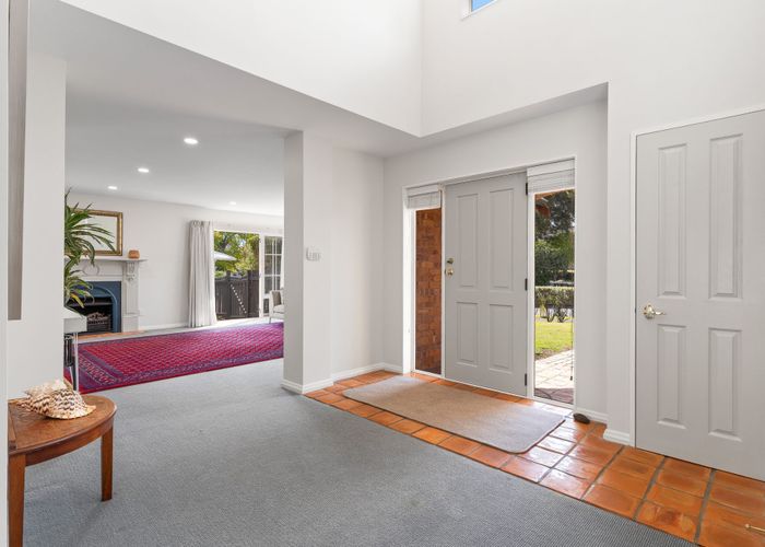  at 9 Glenross Drive, Wattle Downs, Manukau City, Auckland