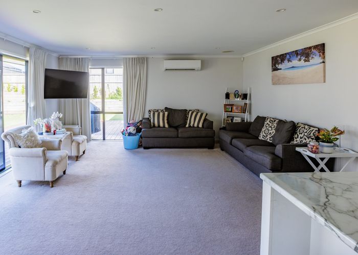  at 16 Northbrook Glen, Flagstaff, Hamilton, Waikato