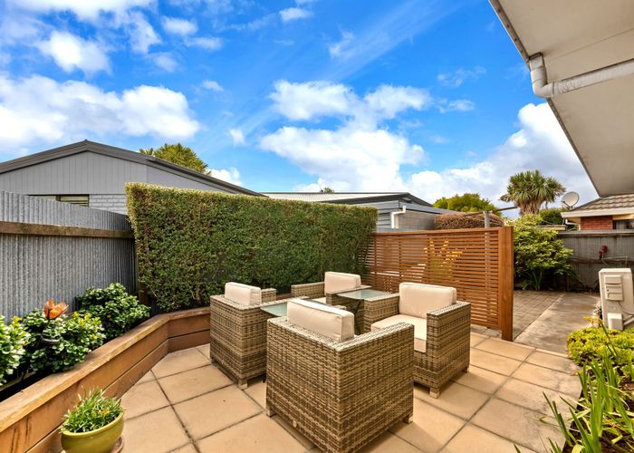  at 2/30 Strickland Street, Somerfield, Christchurch City, Canterbury