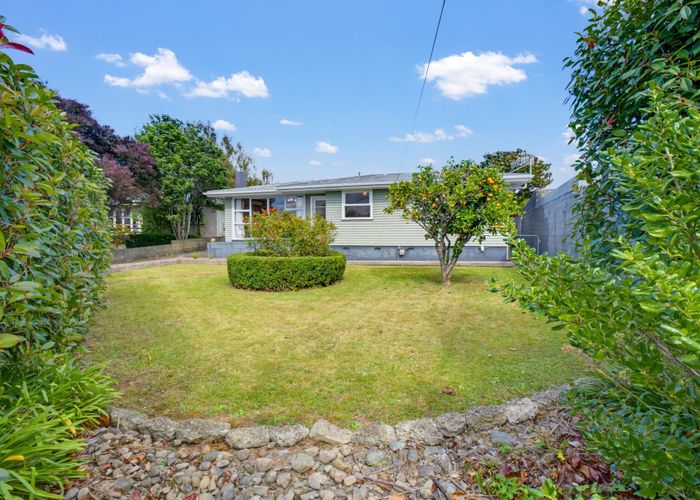  at 4 Perth Place, Awapuni, Palmerston North, Manawatu / Whanganui