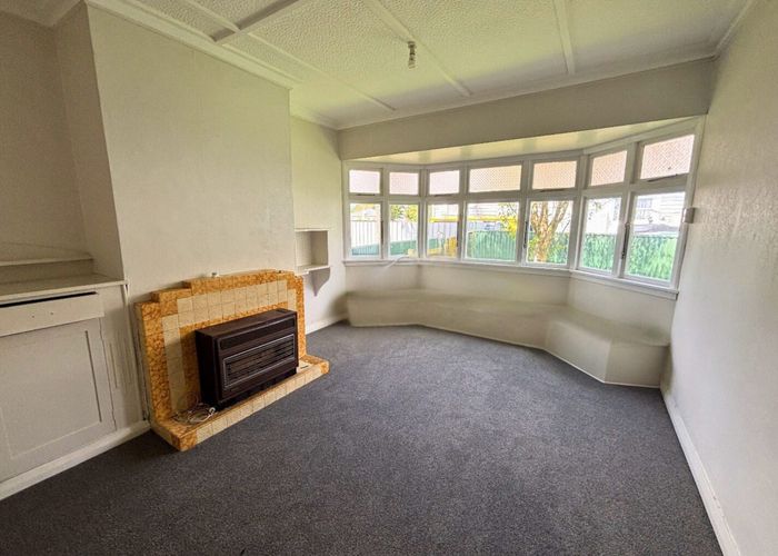  at 12 Liverpool Street, Levin, Levin
