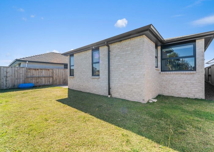  at 11 Hinaki Street, Poike, Tauranga, Bay Of Plenty