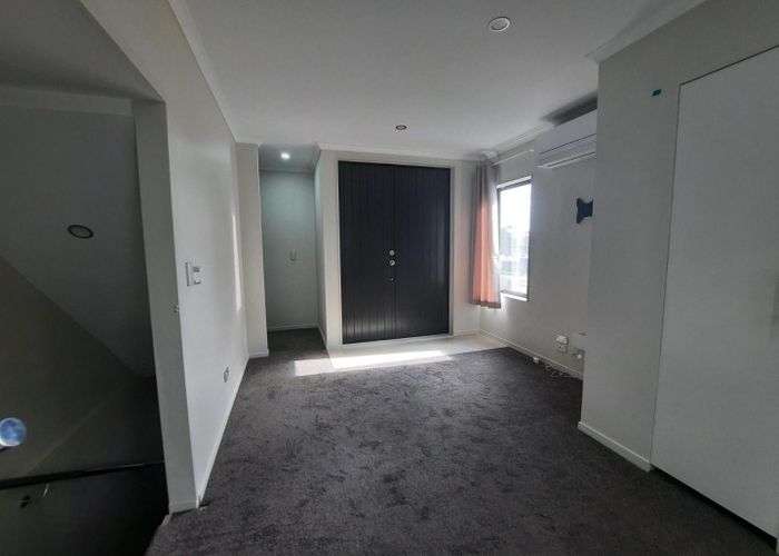  at 18 Wallson Crescent, Wiri, Manukau City, Auckland