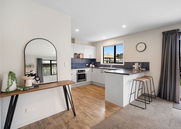  at 30 Willow Street, Hampstead, Ashburton, Canterbury