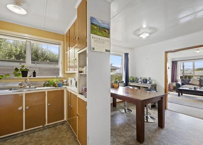 at 11 Clearmont Crescent, Blagdon, New Plymouth