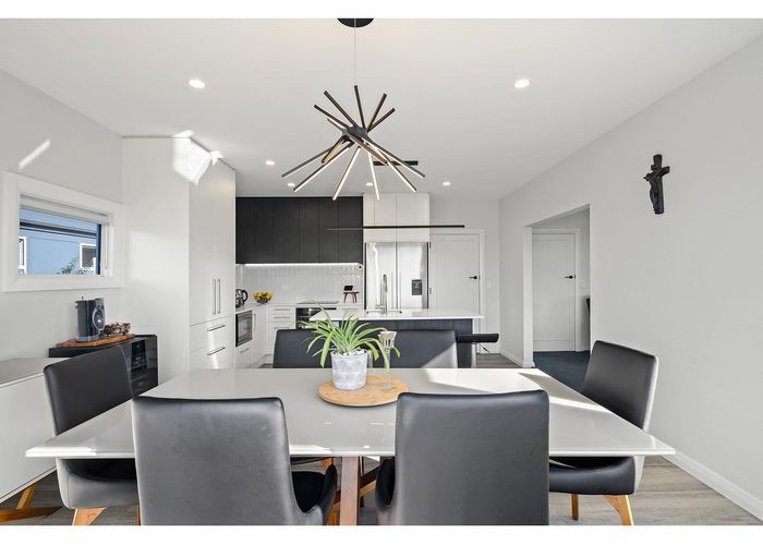  at 274 Riverlaw Terrace, Saint Martins, Christchurch