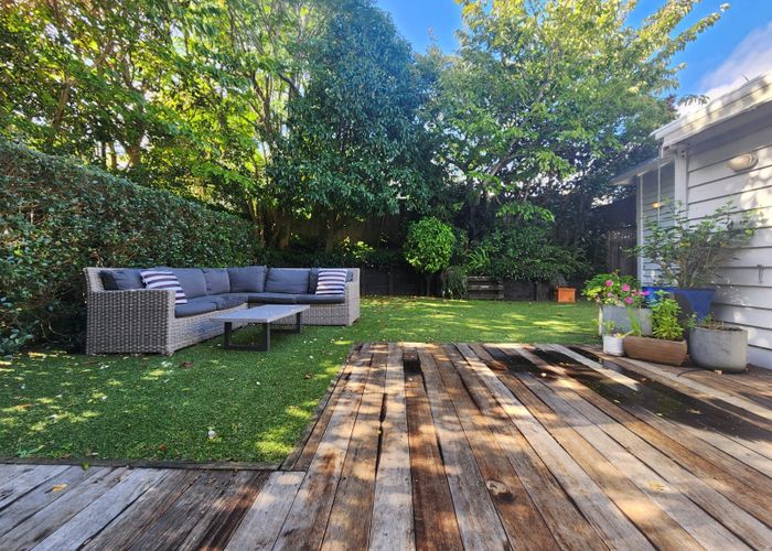  at 19 Kingsview Road, Mount Eden, Auckland City, Auckland