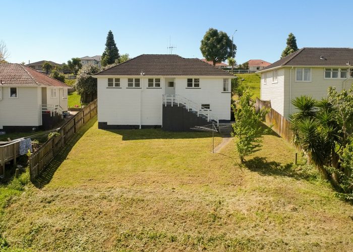  at 14 Hampton Terrace, Parkvale, Tauranga