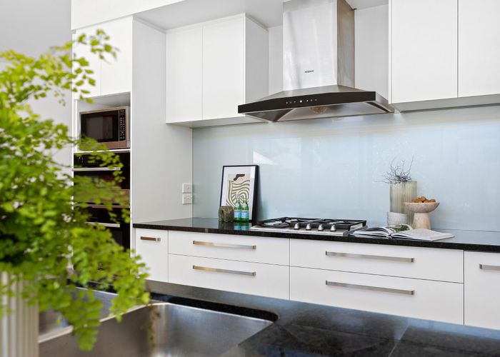  at 25 Clifford Avenue, Merivale, Christchurch