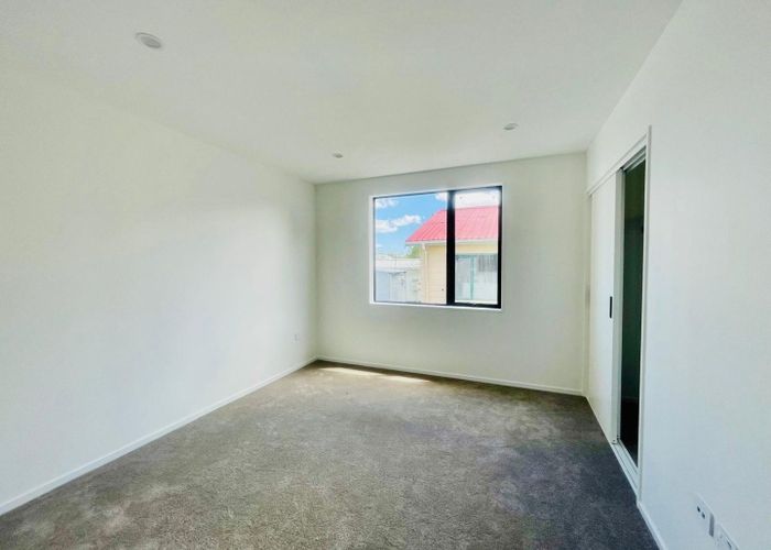  at 9C Rountree Place, Conifer Grove, Takanini