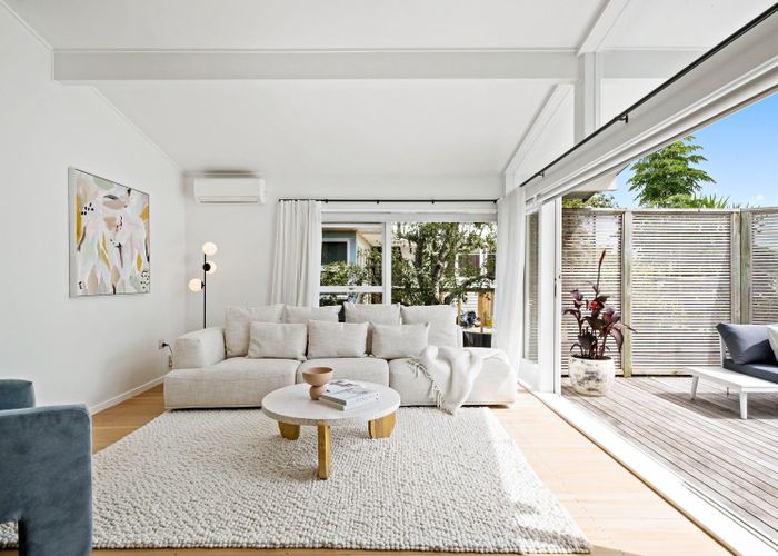  at 93 Gowing Drive, Meadowbank, Auckland