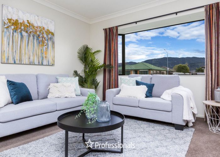  at 19 Talbot Grove, Trentham, Upper Hutt