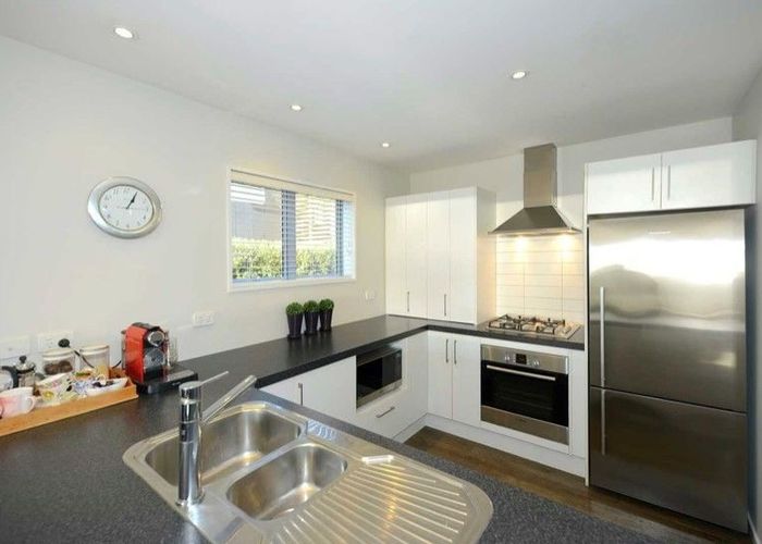  at 998D Colombo Street, St Albans, Christchurch