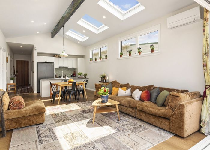  at 89 Ross Street, Lyall Bay, Wellington