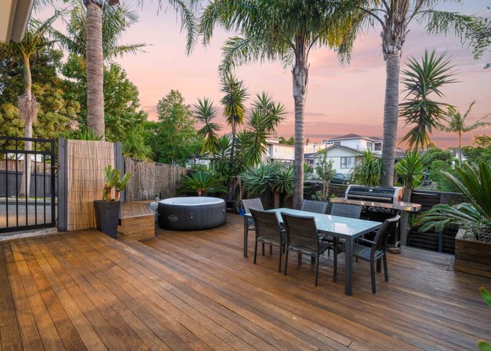  at 12 Cairngorm Place, Highland Park, Manukau City, Auckland