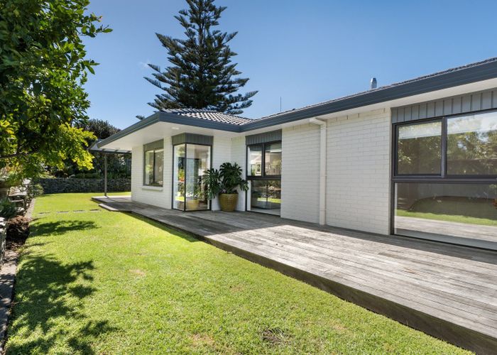  at 111 Dickson Road, Papamoa, Tauranga, Bay Of Plenty