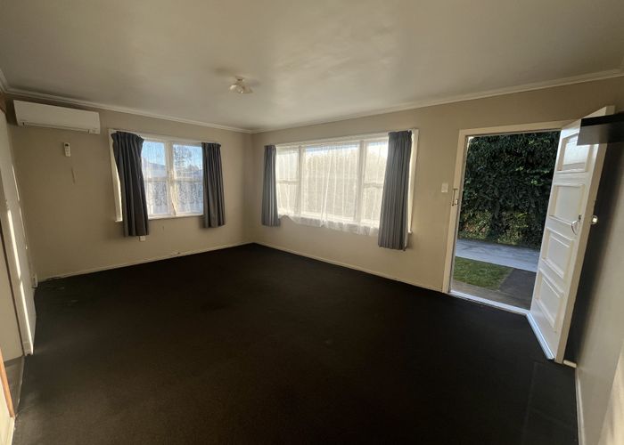  at 15B Leeds Street, Silverdale, Hamilton, Waikato