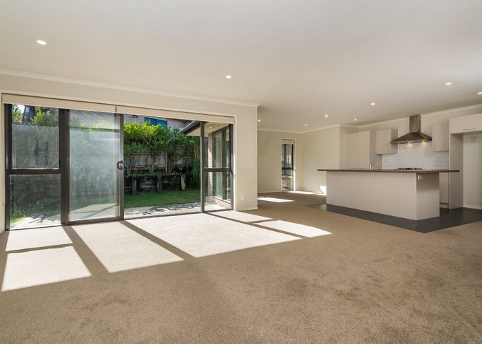  at 16 Bundoran Way, Pinehill, North Shore City, Auckland