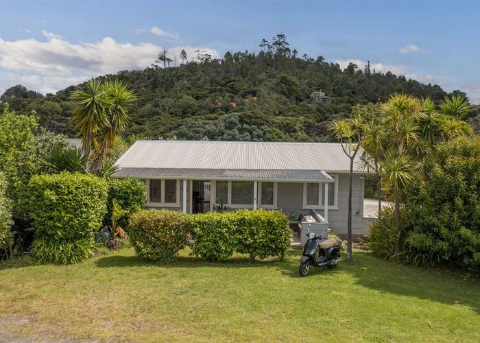  at 4 Riverview Road, Cooks Beach, Whitianga