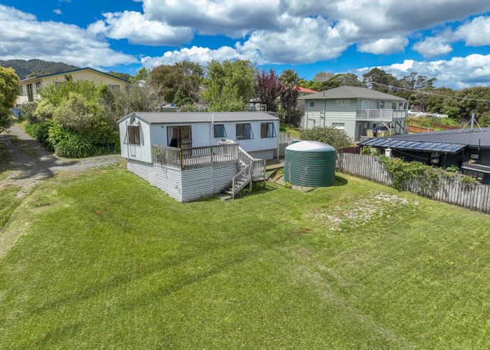  at 5 Peninsula Parade, Hihi