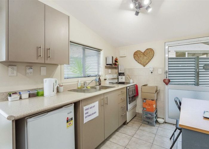  at 14 Cleveland Street, Bader, Hamilton