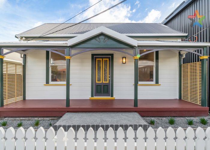  at 9 Cuba Street, Petone, Lower Hutt