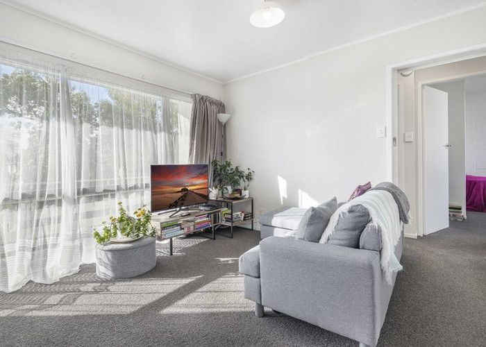  at 4/33 Old Mill Street, Frankton, Hamilton, Waikato