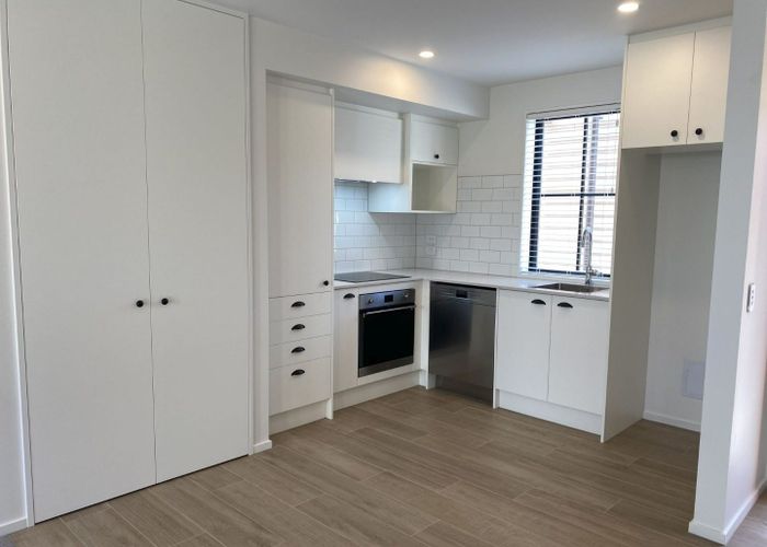  at 9/25 Bunyan Street, Waltham, Christchurch