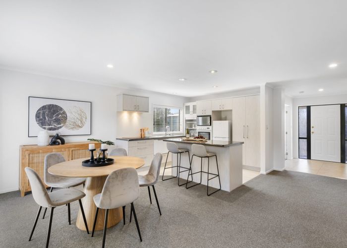 at 12 Aclare Place, East Tamaki, Auckland