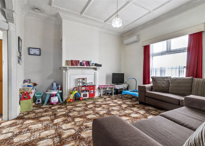  at 1136 Heaphy Terrace, Fairfield, Hamilton