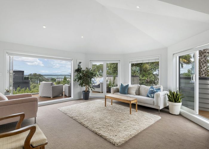 at 93 Hastings Road, Mairangi Bay, North Shore City, Auckland