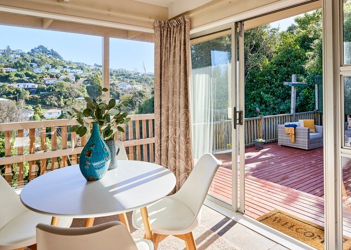  at 5 Robert Street, Newlands, Wellington