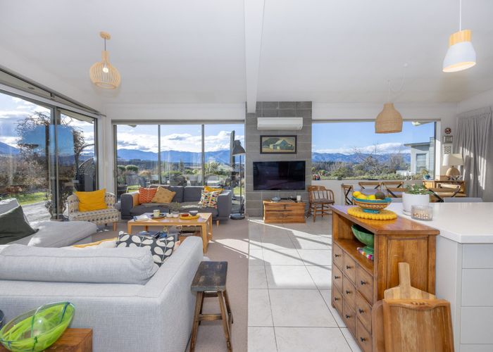  at 2 Hardie Place, Albert Town, Wanaka