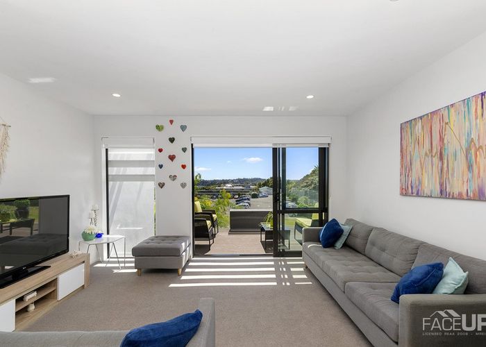  at 32 Memorial Park Lane, Hobsonville, Auckland