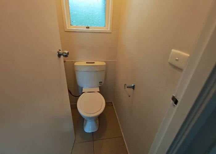  at 2 Garfield Road, Helensville, Rodney, Auckland