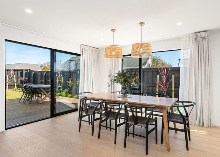  at 127 Hamilton Avenue, Fendalton, Christchurch City, Canterbury
