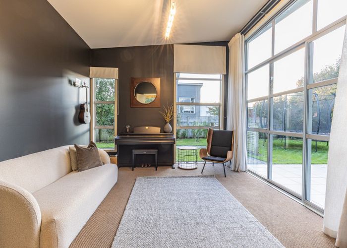  at 10 Cotswolds Close, Otamatea, Whanganui