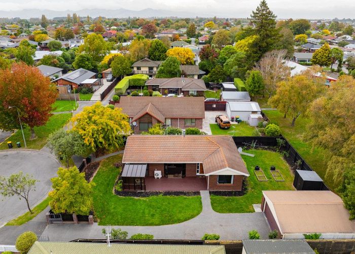  at 31 Solomon Avenue, Redwood, Christchurch