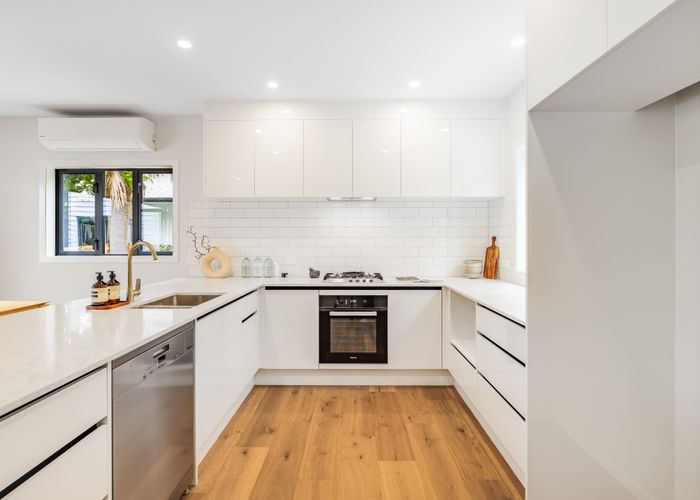  at 37 Peary Road, Mount Eden, Auckland City, Auckland