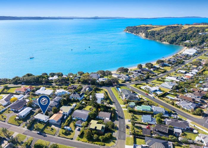  at 7a The Crescent, Tindalls Beach, Rodney, Auckland