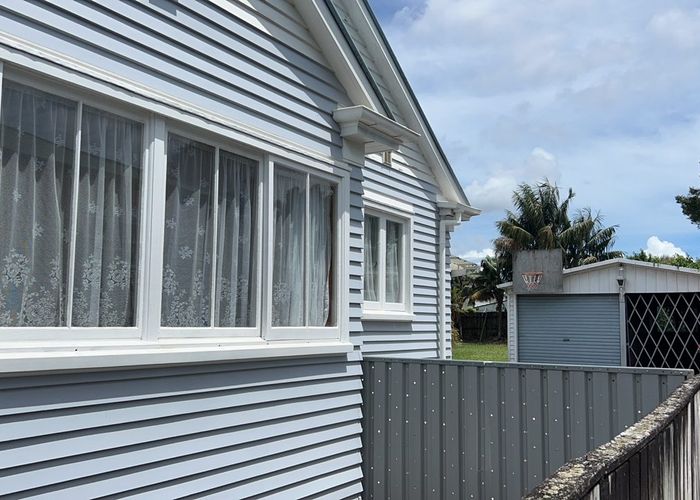  at 220 St George Street, Papatoetoe, Auckland