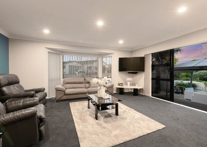  at 16 Vesca Place, Northpark, Manukau City, Auckland
